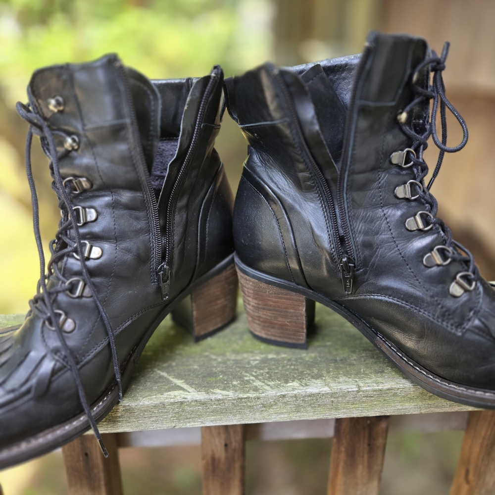 Eric Michael Womens Black Lace Up Ankle Boot Made In Portugal Sz 10 / 41 - Picture 7 of 7